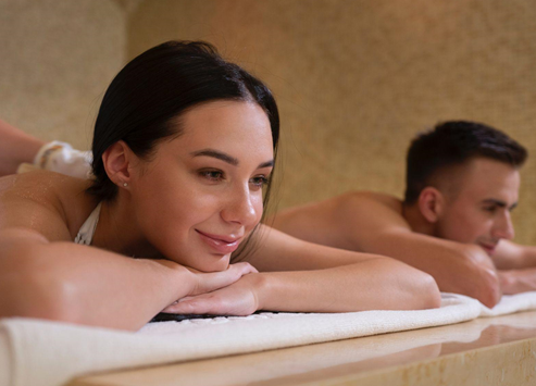 4 Reasons Why A Couple’s Massage Is The Perfect Couple’s Date